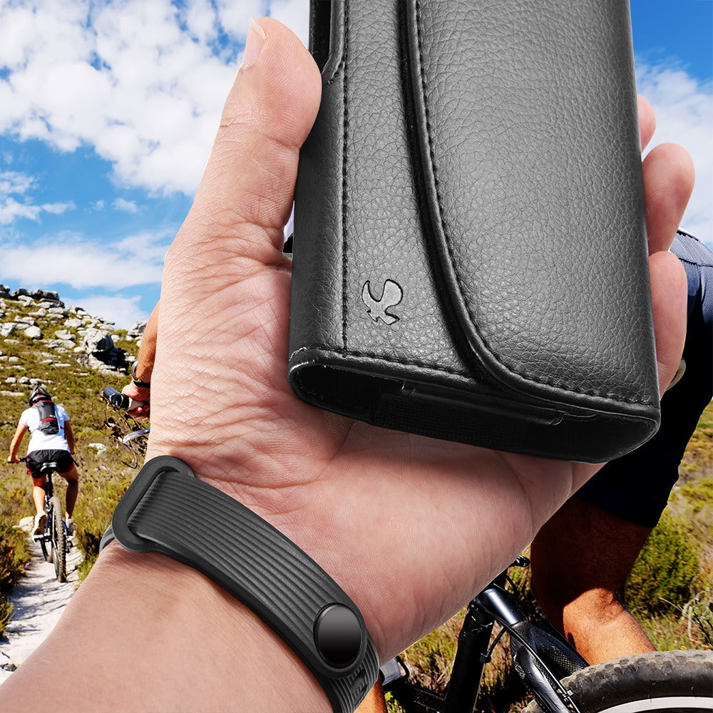 For Apple iPhone 16 Pro (6.3") Universal Horizontal PU Leather Phone Belt Holster Case Magnetic Closure with Credit Card ID Holder Pouch Cover [Black]